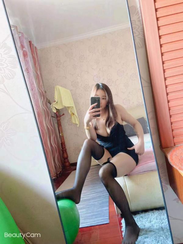 程庄路兼职少妇 第1张