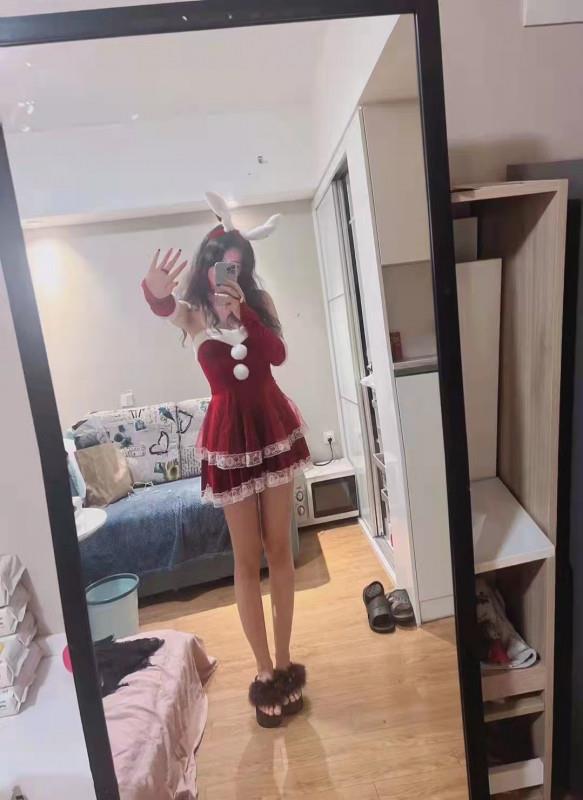 主动的骚女 第3张