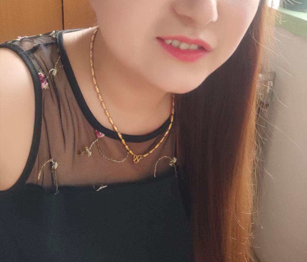 性价比超高的妹子 第1张