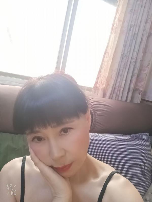 二七区泻火熟女 第1张