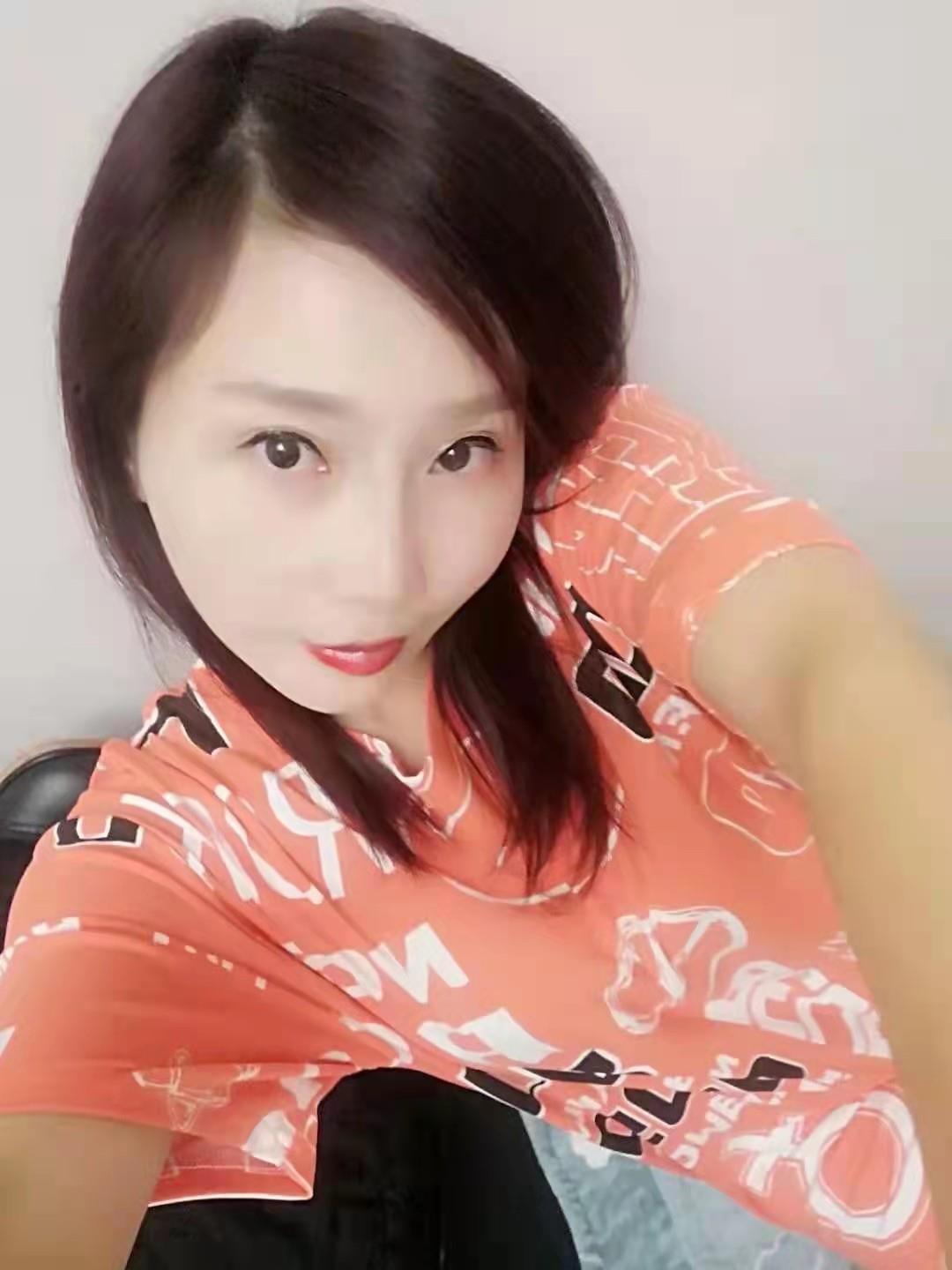 天通苑超值中项，人美胸大皮肤好 第2张