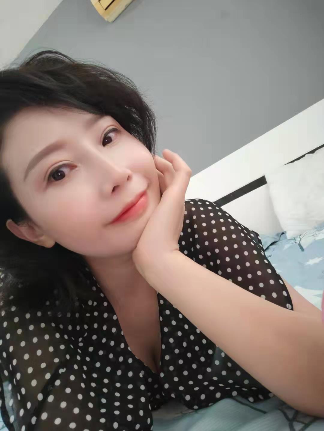 天通苑超值中项，人美胸大皮肤好 第5张