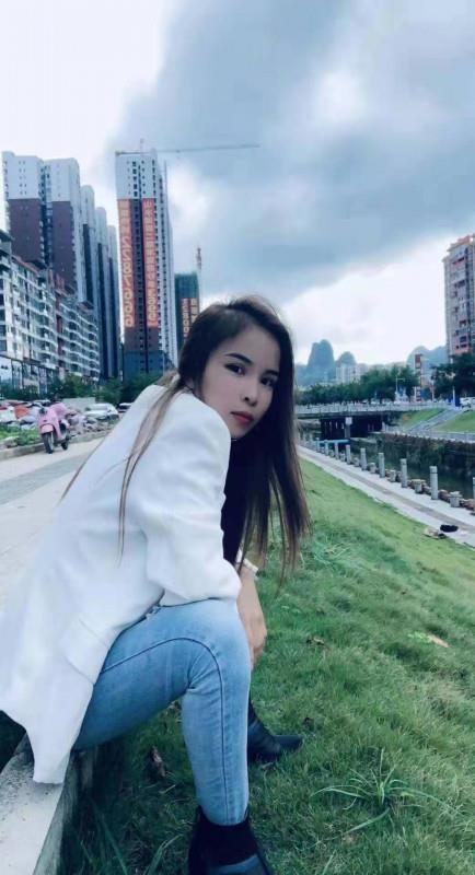 龙华小狐风骚 第2张