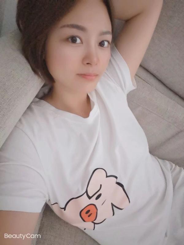 二道区巨乳可人小姐姐 第1张