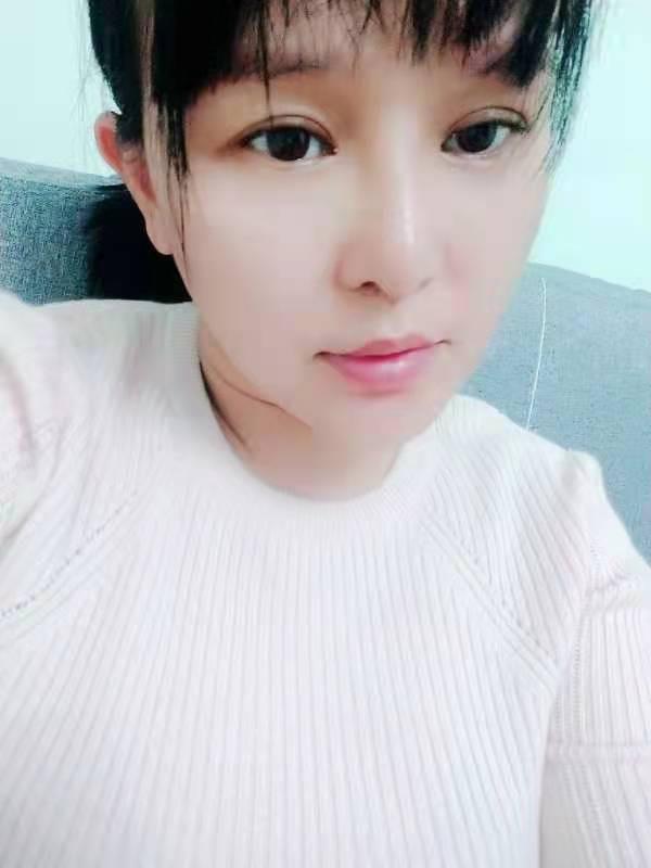 清纯兼职大胸妹 第1张