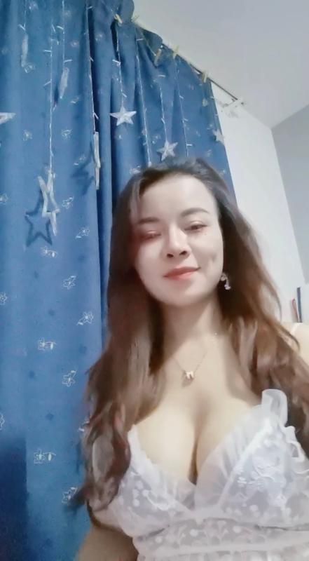 武汉美少妇 第1张