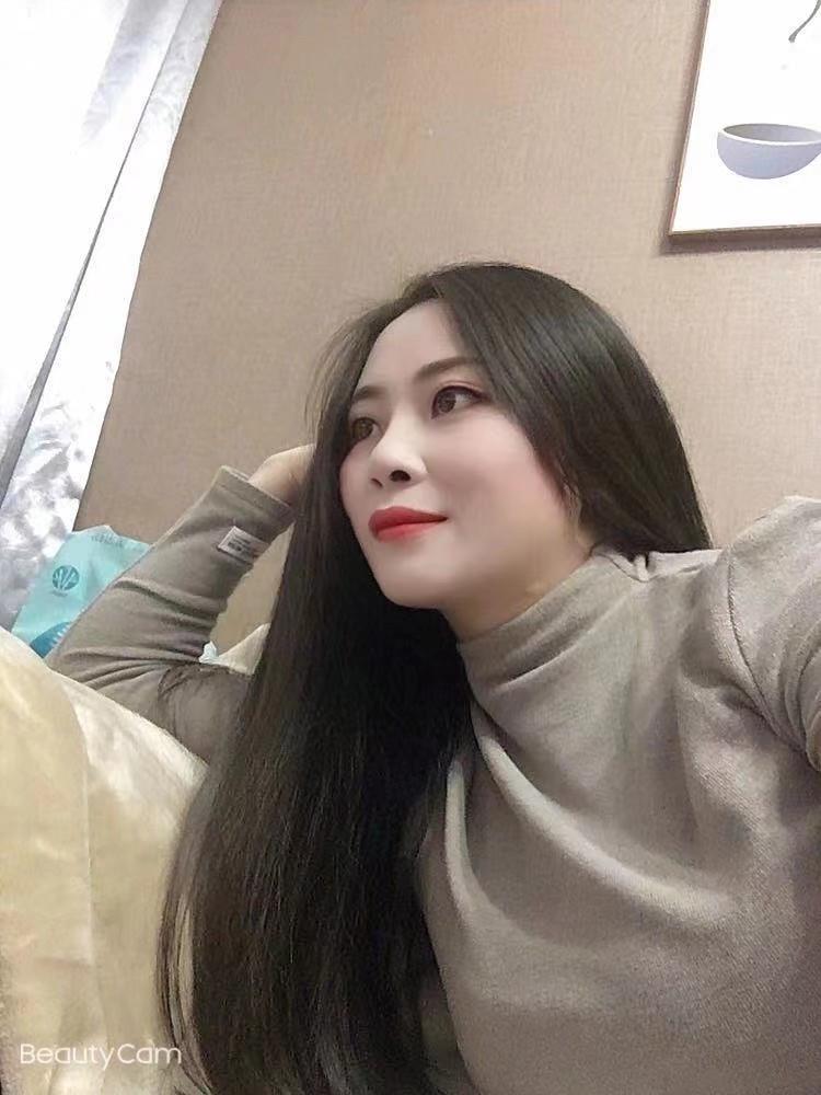少妇含雪 第1张