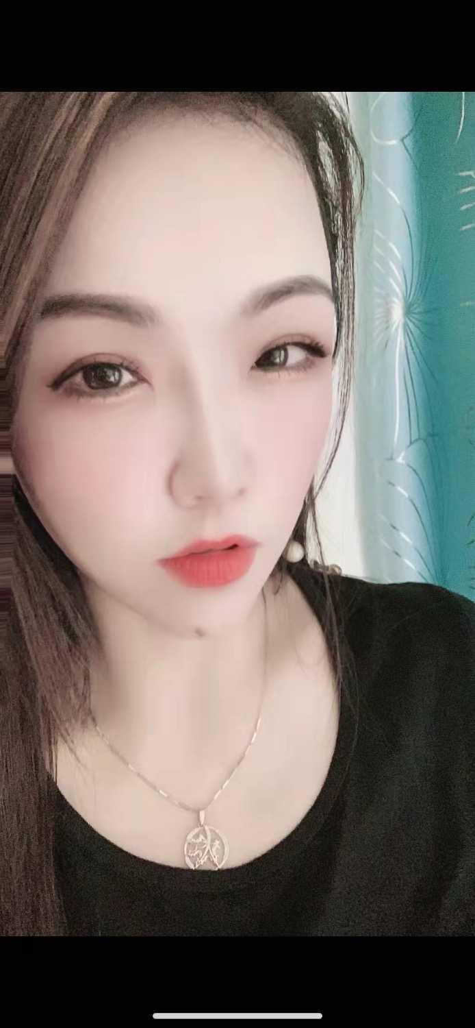黄埔性感美眉梦之夏 第3张