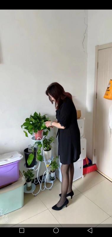 潮喷熟女 第2张