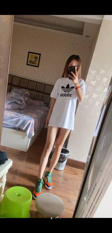 重庆小妹年轻好看 第2张
