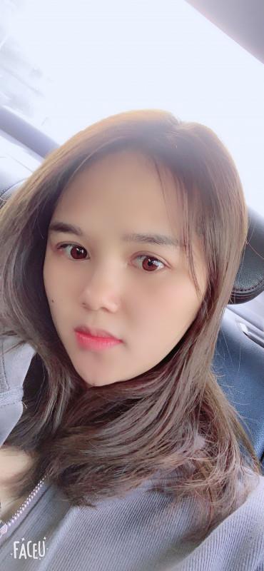 秦淮区小姐姐 第1张
