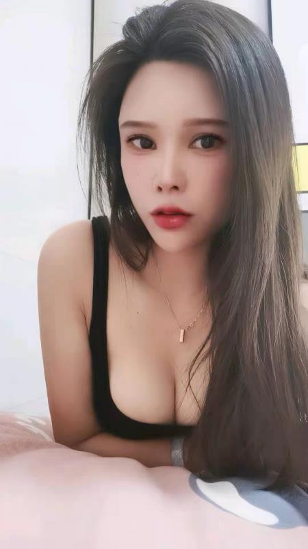 同和年轻妹妹馨儿 第1张