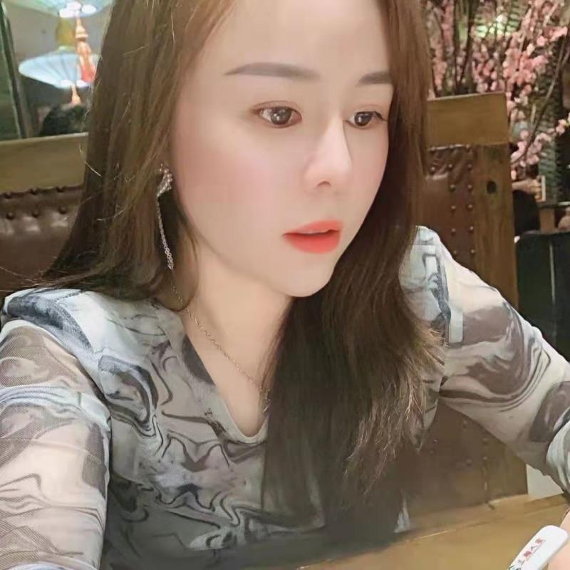 小骚货美女 第3张