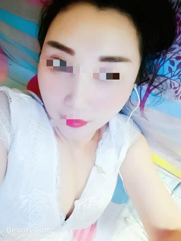 西关巨臀少妇 第2张