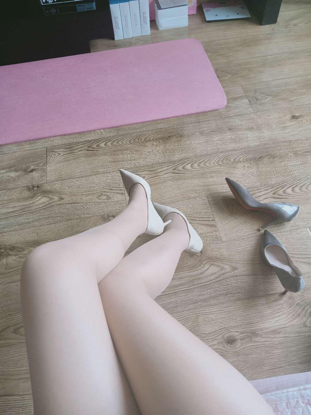 北京lf兼职推荐个身材不错的北京兼职女！ 第1张