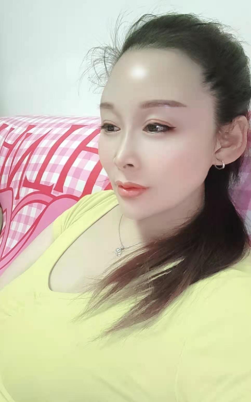 人民路熟女 第1张
