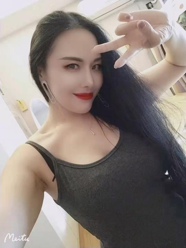 熟女少妇一枚 第1张