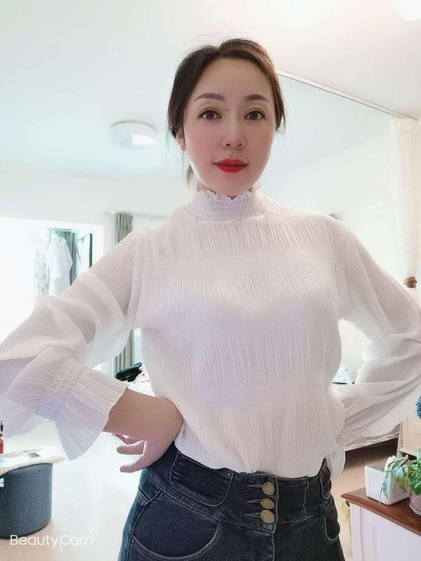 红牌小姐小卷毛 第2张