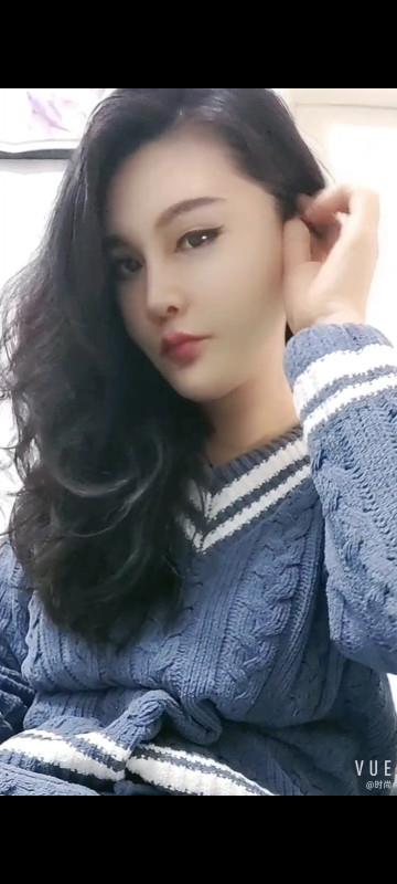 新街口性感大波妞 第3张