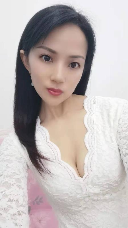 龙岗筱芬服务系妹子 第2张