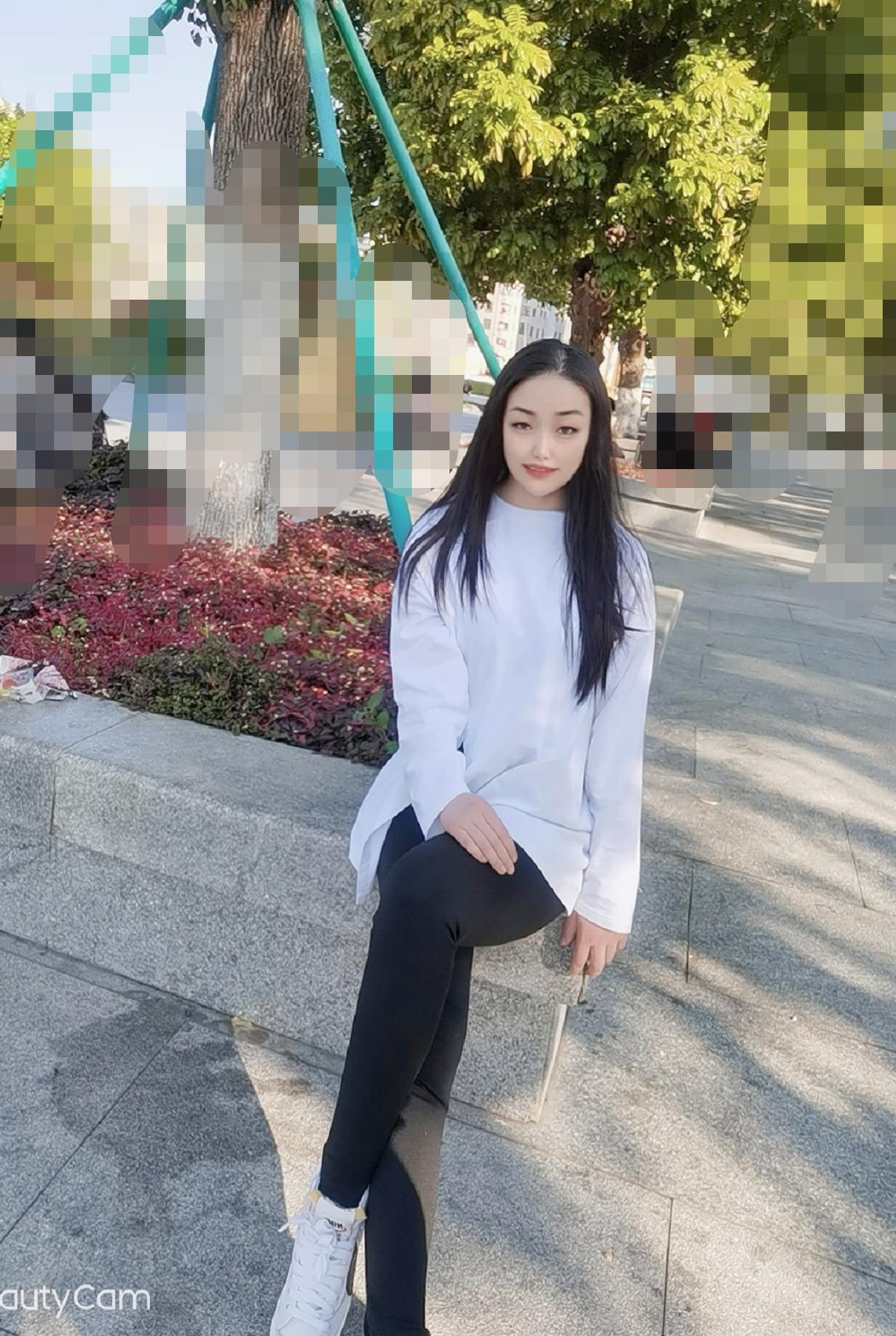 海珠小微胖丽丽 第2张