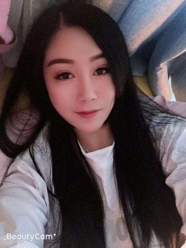 夫子庙骚女 第1张