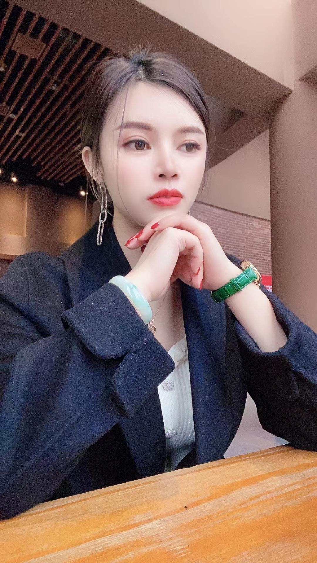 无锡惠山区身材90多斤小姐姐 第1张