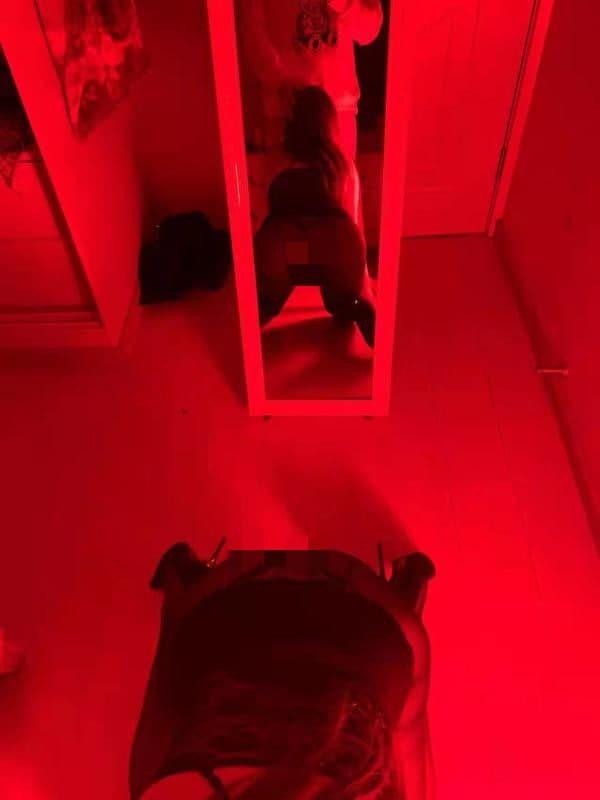 水游城熟女 第2张