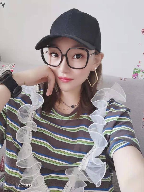 武汉徐东小骚妇 第1张