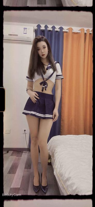 服务型长腿熟女 第2张