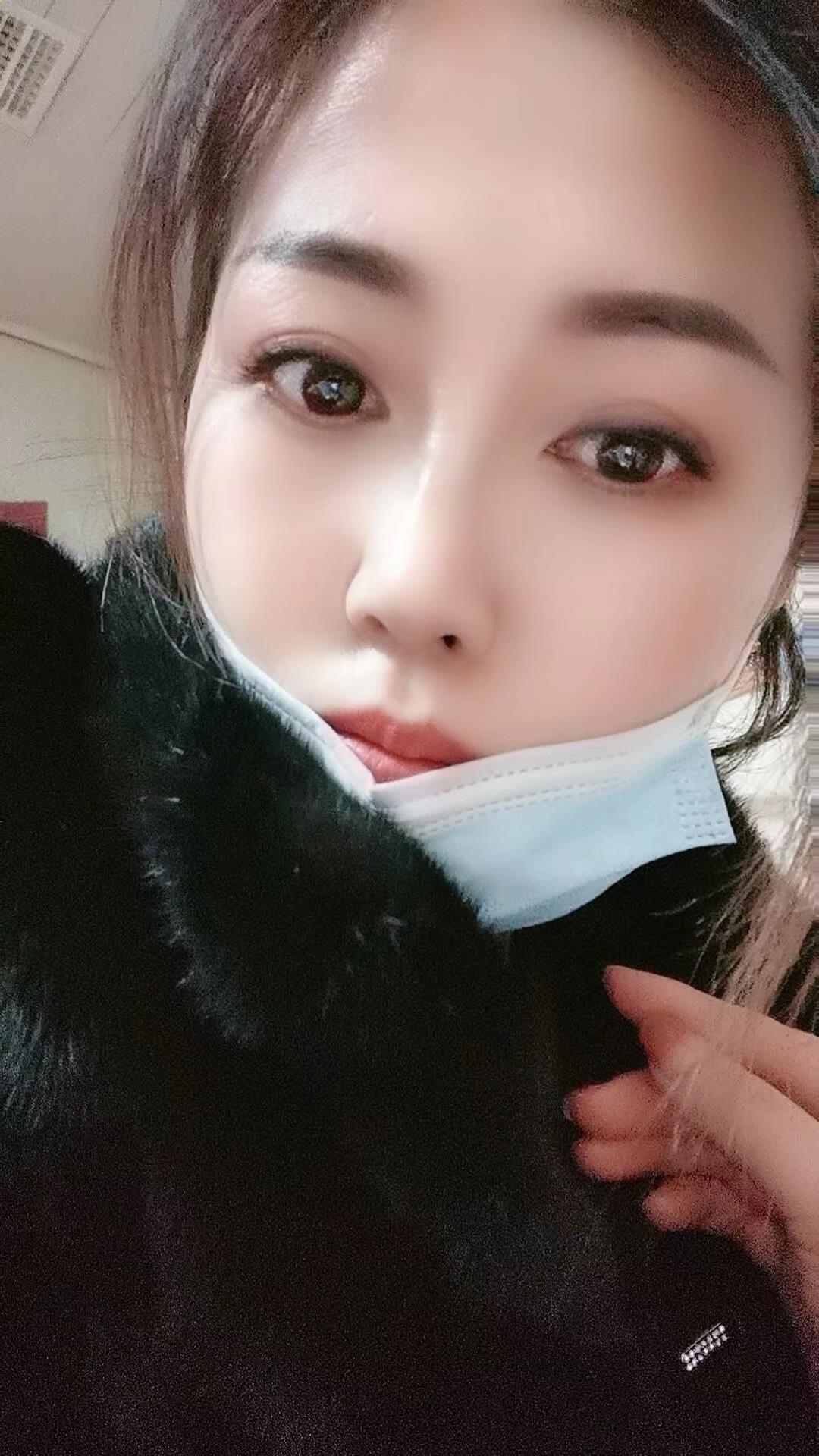 虎泉舌吻少妇 第3张