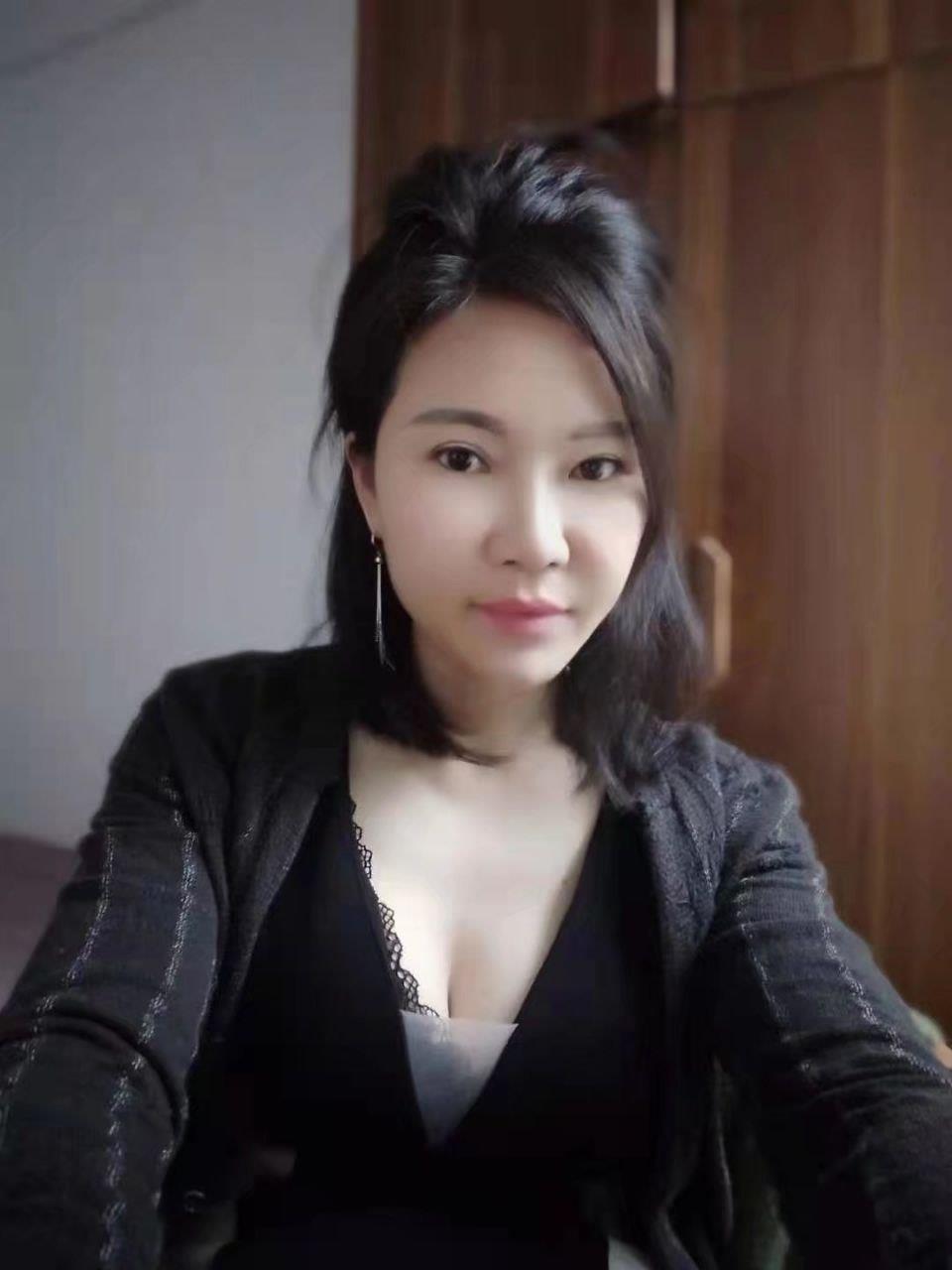 深圳坂田美女雪莉 第1张