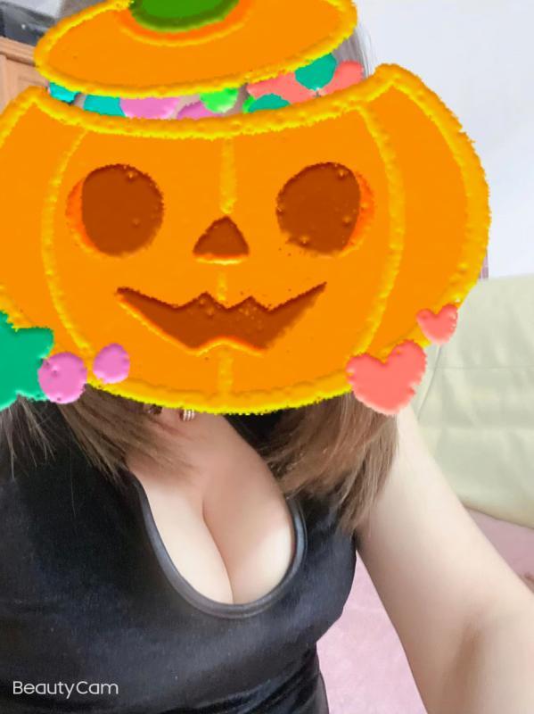 双飞大奶美女 第1张