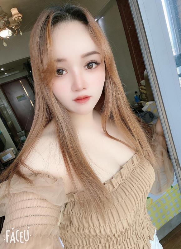 佛山成熟美珊珊 第2张