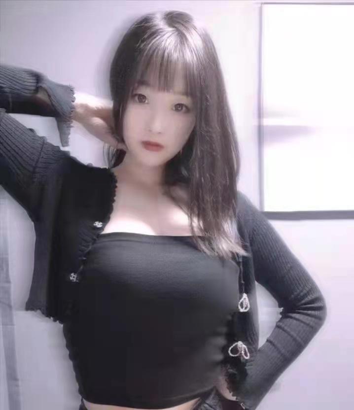 【上海】静安区首次发帖,可深喉的妹妹,叫声淫荡,后入出货 第3张