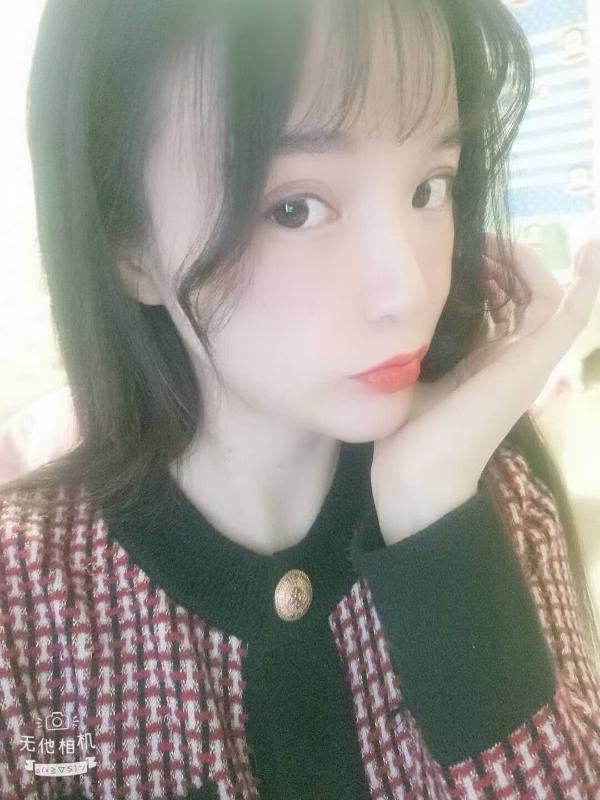 bobo筷子腿小美女 第2张