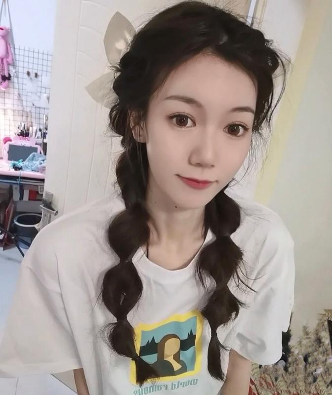 舌吻新人 第1张