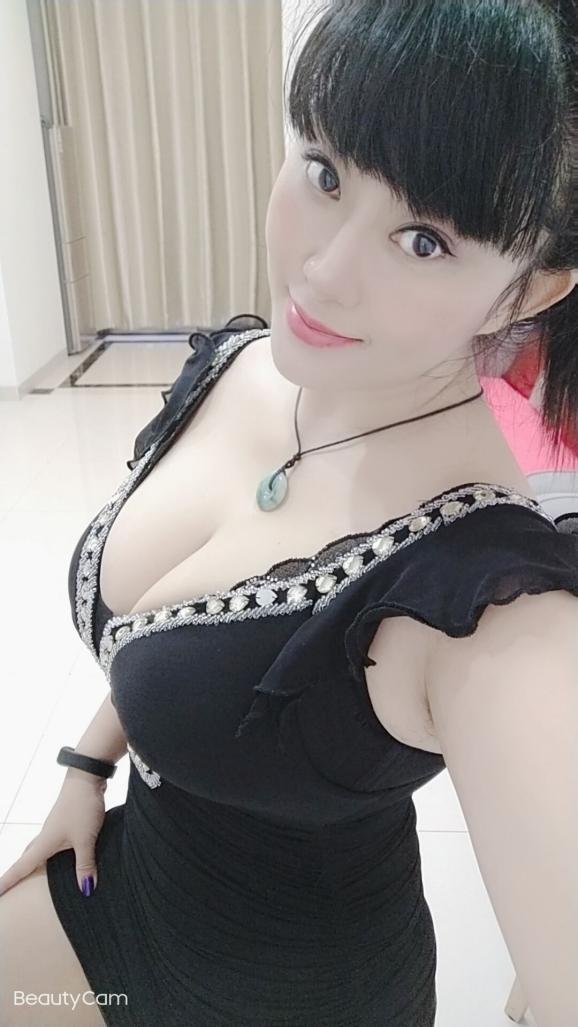 朝阳区大奶少妇 第1张