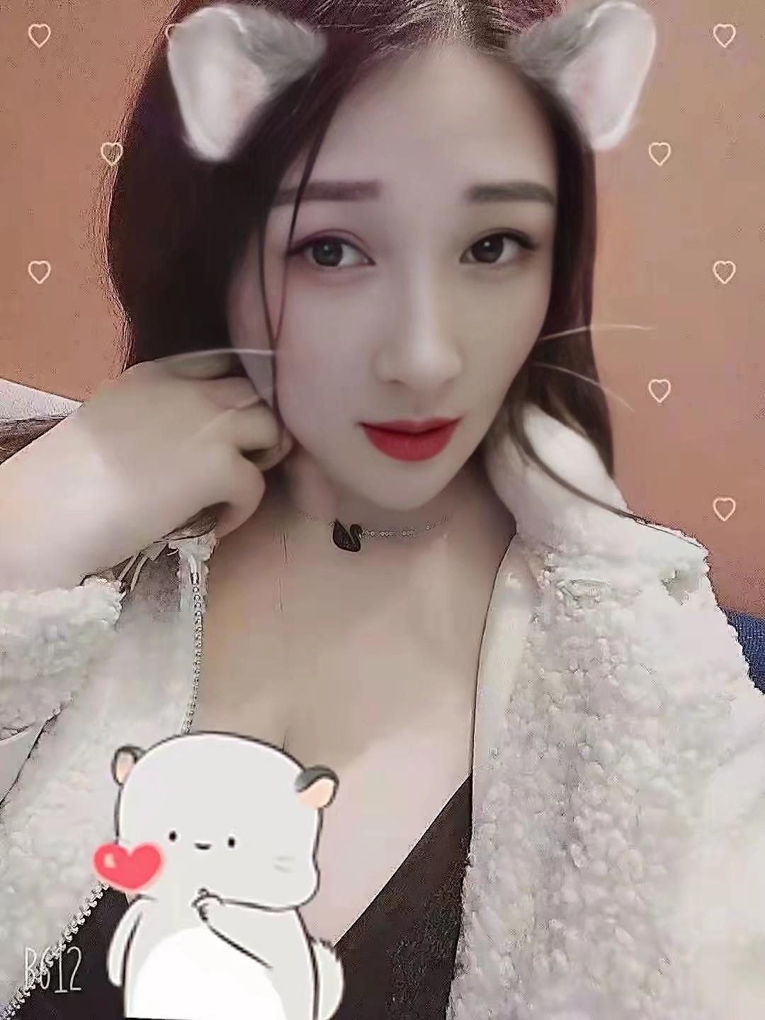 昌岗允儿 第1张