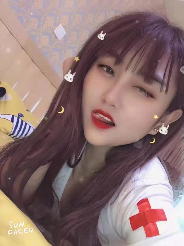 骚比小少妇 第2张