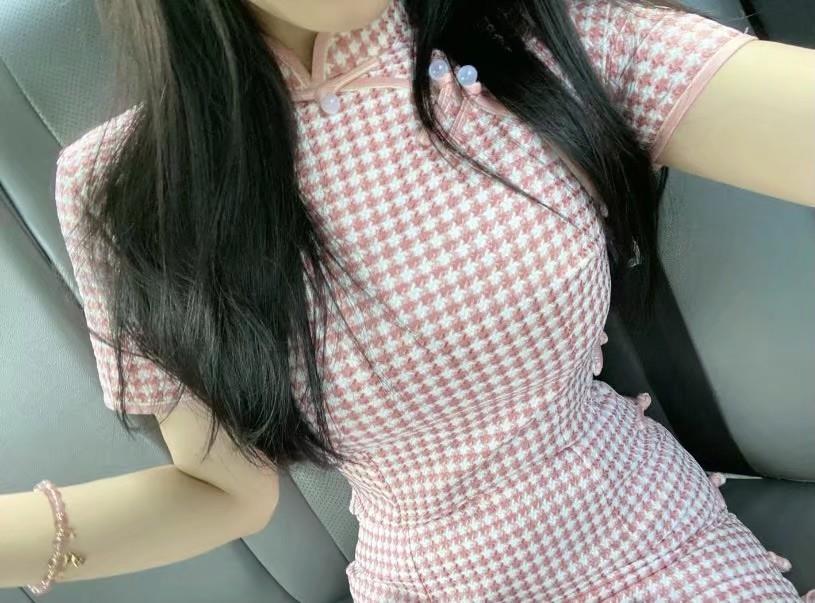 童颜巨乳大长腿九儿 第1张