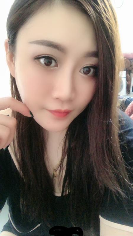 白云机场路美少妇 第2张