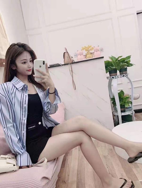 乌市美腿 第1张