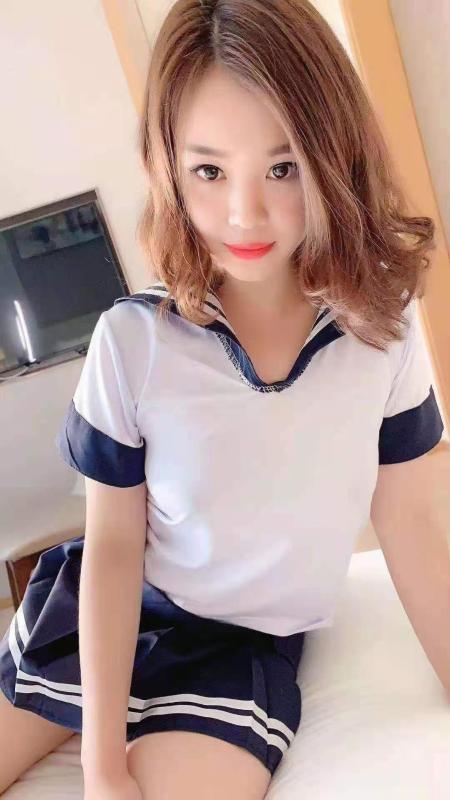 骚逼珊珊 第3张