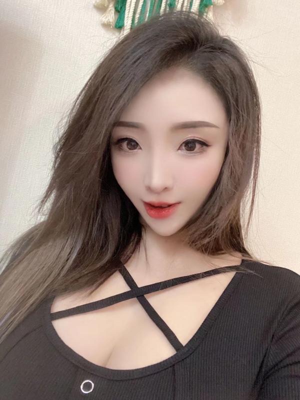 北郊凤五小姐姐 第3张