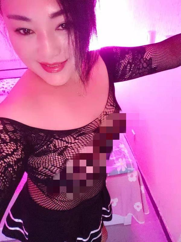 可以玩3P的妹子 第1张