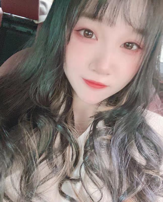 武汉00后小妹 第4张