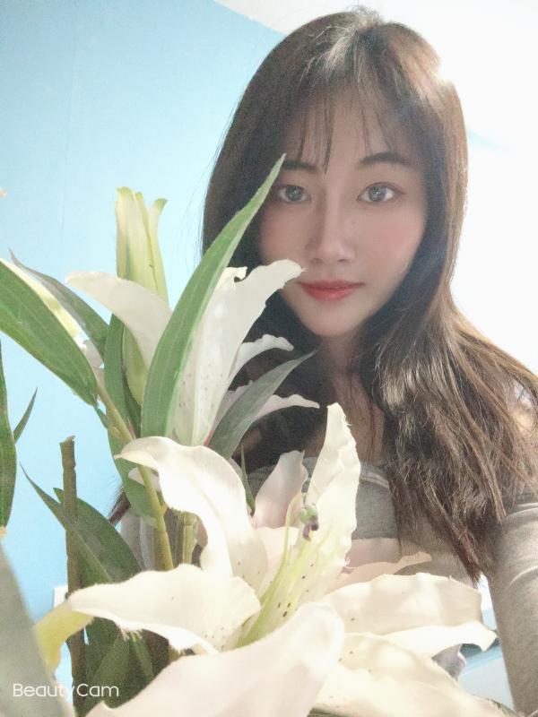 美女茶茶 第1张
