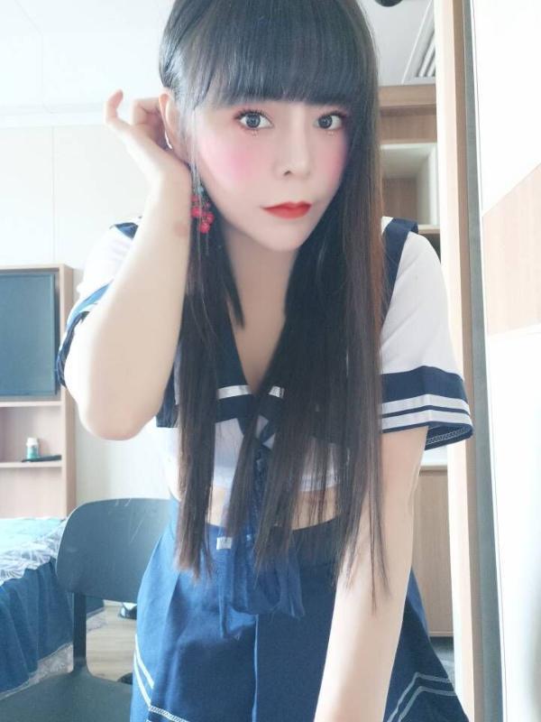 白云萱萱 第1张