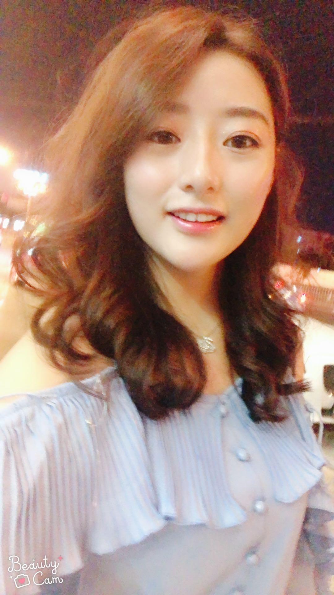 合肥高颜值女神萝莉 第2张